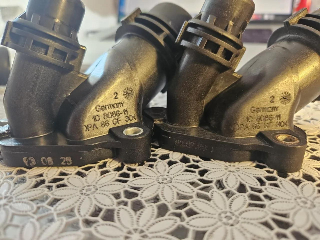 Old and new BMW pipes